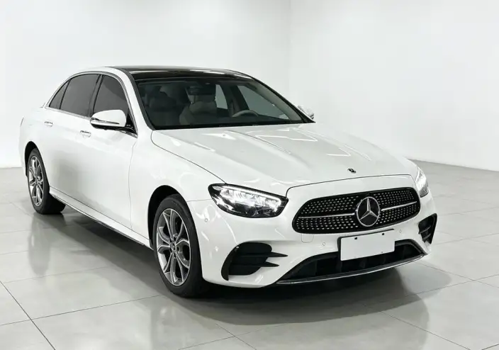 Mercedes-Benz E-Class 2023 Model E 300 L Luxury Model Sports sedan