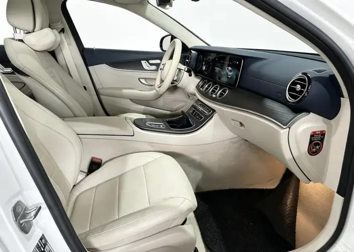 Mercedes-Benz E-Class 2023 Model E 300 L Luxury Model Sports sedan – фото 7