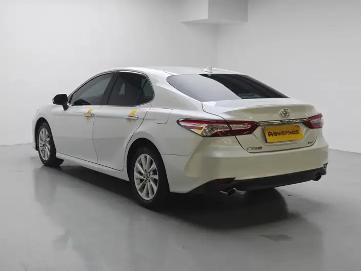 Toyota Camry 2022 Model 2.0G Deluxe Edition – фото 5