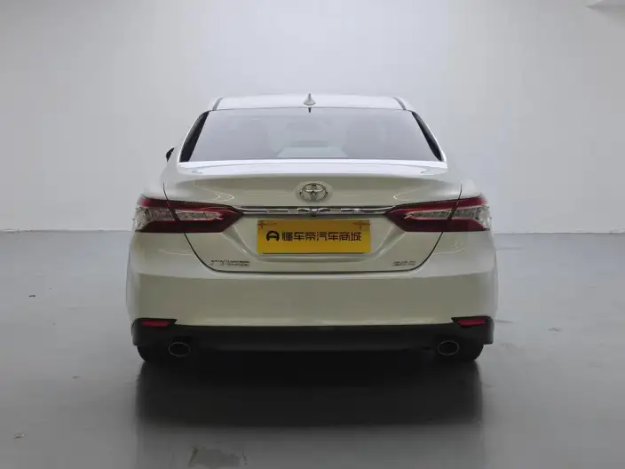 Toyota Camry 2022 Model 2.0G Deluxe Edition – фото 6