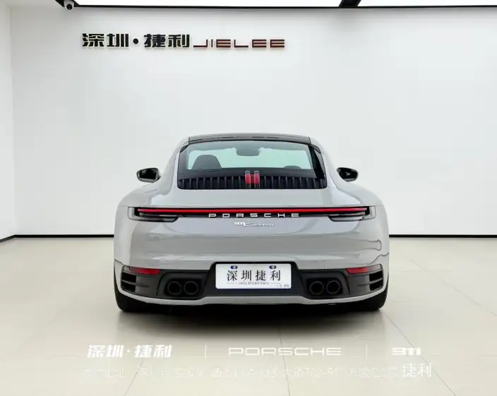 PORSCHE 911 2022 Model Carrera 3.0T