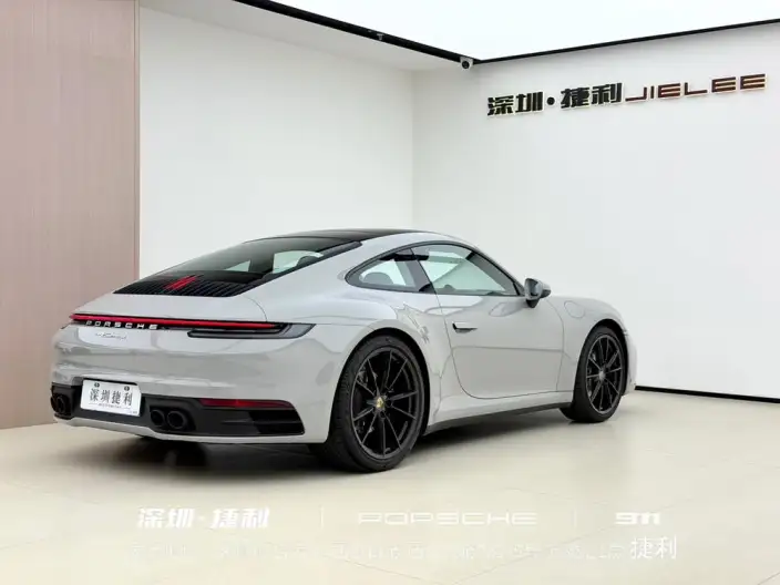 PORSCHE 911 2022 Model Carrera 3.0T
