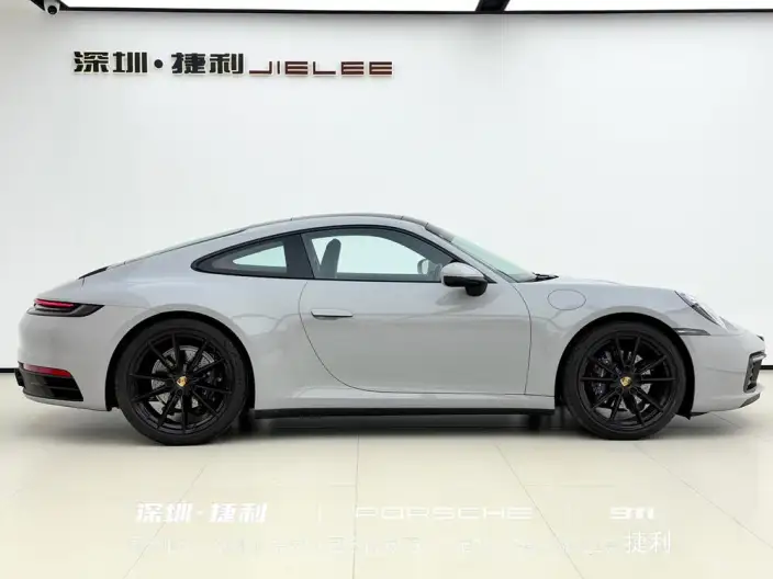 PORSCHE 911 2022 Model Carrera 3.0T – фото 5