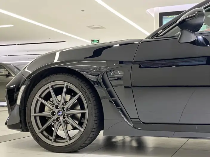 Subaru BRZ 2022 Model 2.4L Manual Edition – фото 3