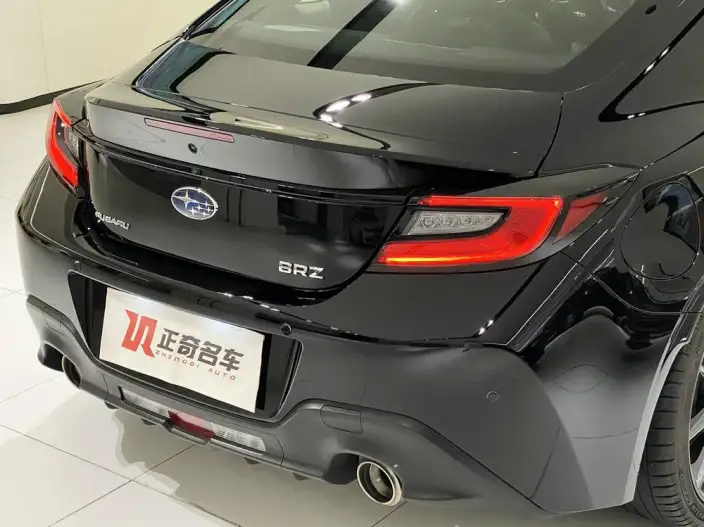 Subaru BRZ 2022 Model 2.4L Manual Edition – фото 4