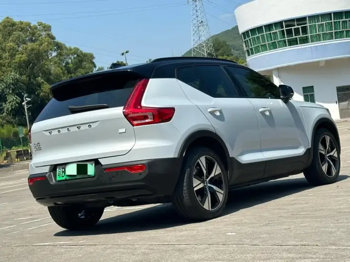 Volvo XC40 EV 2022 Model Long Battery Life Pro Edition PRO – фото 7