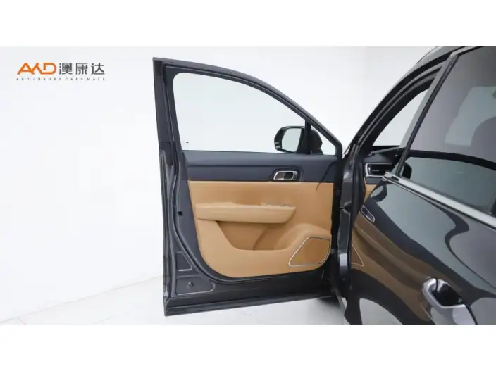 Li Auto ONE 2021 Model Extended Range 6 seat Edition – фото 10