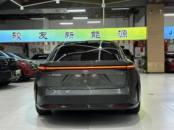 Toyota bZ7 2026 Model 710 Ultra LiDAR Edition – фото 5