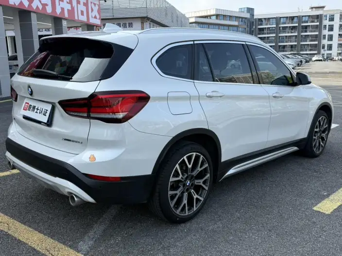 BMW X1 2022 Model xDrive25Li Exclusive Model – фото 6