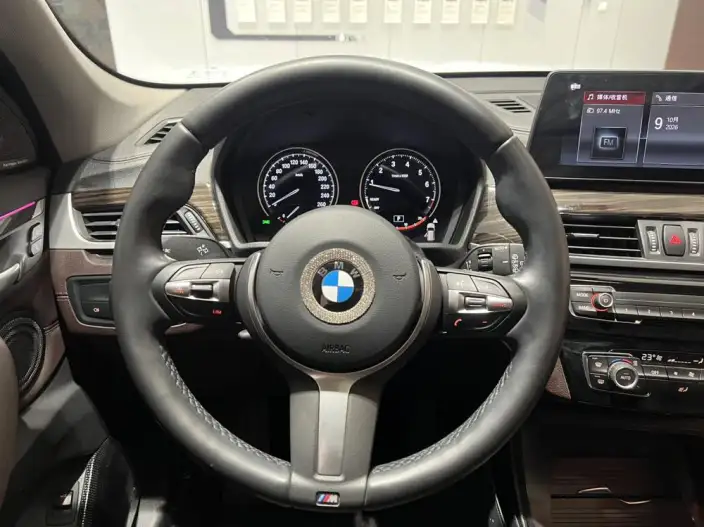BMW X1 2022 Model Facelift xDrive25Li Exclusive Model – фото 10
