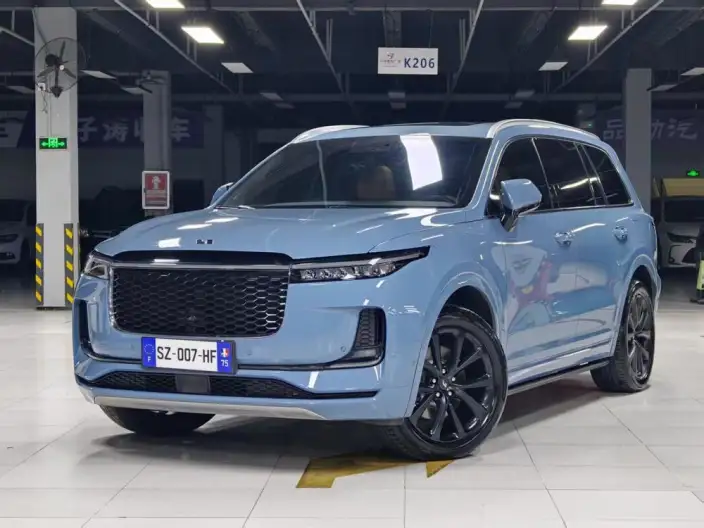 Li Auto ONE 2021 Model Extended Range 6 seat Edition – фото 1