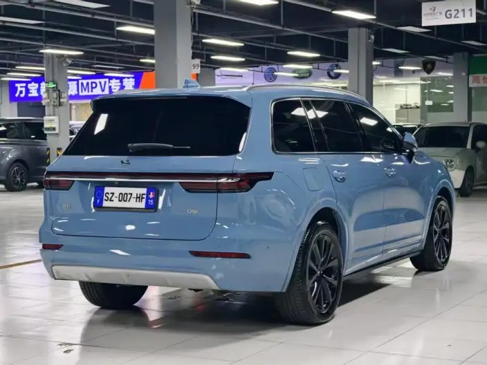 Li Auto ONE 2021 Model Extended Range 6 seat Edition – фото 6