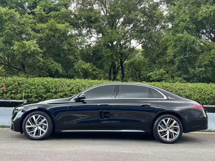 Mercedes-Benz E-Class 2024 Model Facelift E 300 L Fashion Model sedan