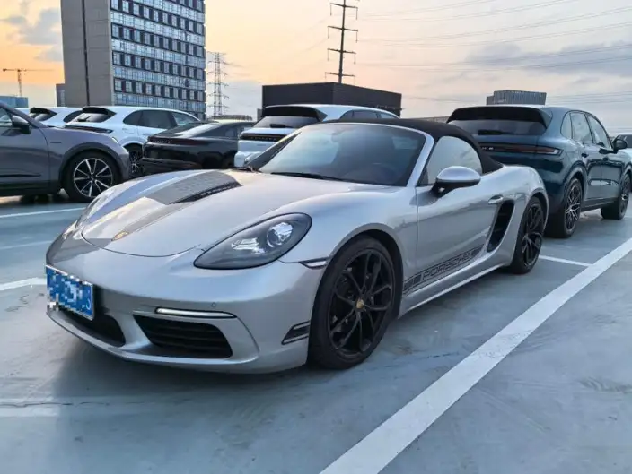 Porsche 718 2023 Model Boxster Style Edition 2.0T