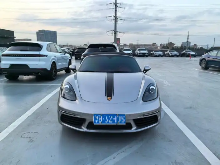 Porsche 718 2023 Model Boxster Style Edition 2.0T