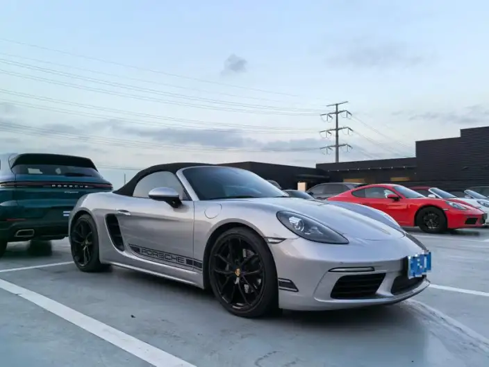 Porsche 718 2023 Model Boxster Style Edition 2.0T