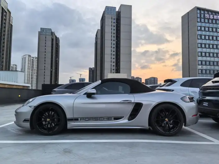 Porsche 718 2023 Model Boxster Style Edition 2.0T