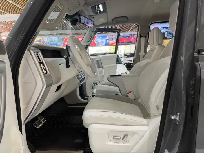iCAR Super V23 2026 Model 550 2WD Cyber Edition – фото 10