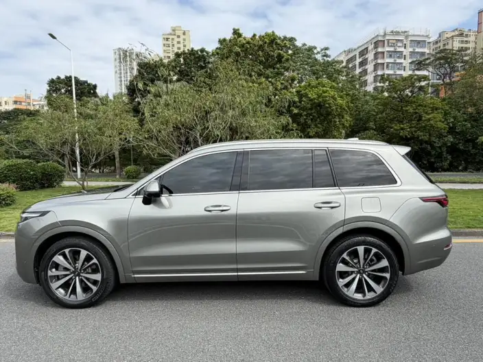 Li Auto ONE 2021 Model Extended Range 6 seat Edition