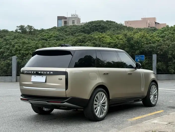 Range Rover 2023 Model 4.4 V8 530PS First Edition Edition – фото 6