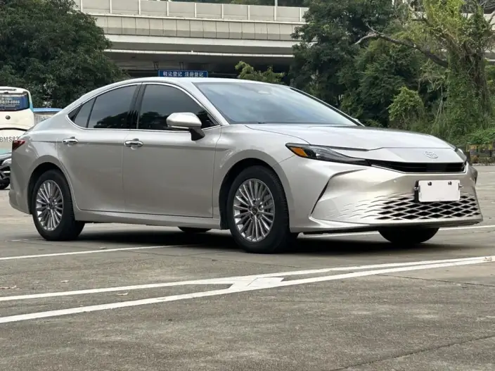 Toyota Camry 2026 Model Hybrid 2.0HGVP Deluxe Edition