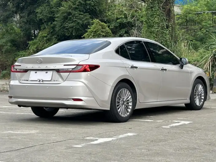 Toyota Camry 2026 Model Hybrid 2.0HGVP Deluxe Edition – фото 7