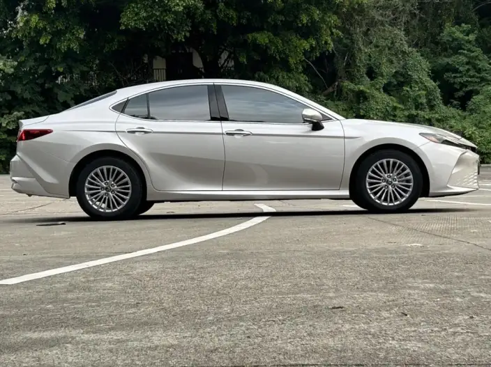Toyota Camry 2026 Model Hybrid 2.0HGVP Deluxe Edition – фото 8