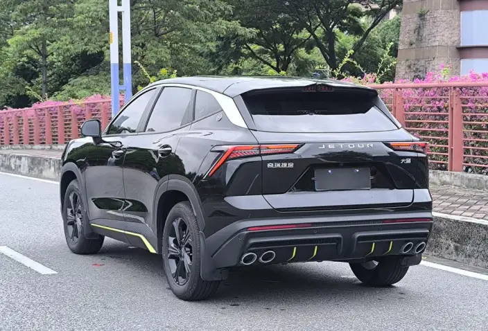Jetour Dasheng 2025 Model 1.5T DCT Youth UP – фото 5