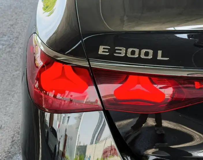 Mercedes-Benz E-Class 2025 Model E 300 L Noble Model sedan – фото 10
