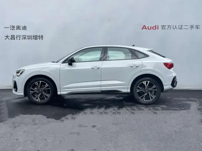 AUDI Q3 Sportback 2022 Model 40 TFSI Fashion Model