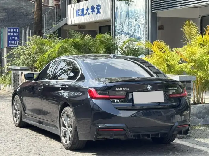 BMW i3 2022 Model eDrive35L