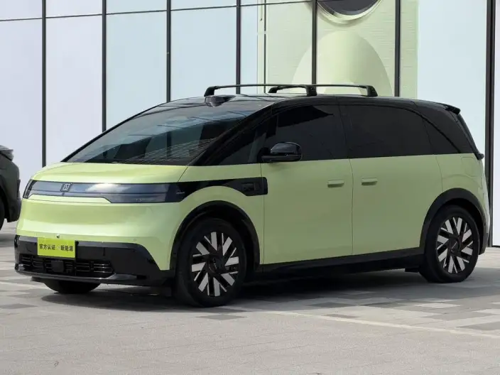 ZEEKR MIX 2025 Model 102kWh Long Battery Life Pro Smart Driving Edition