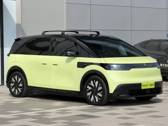 ZEEKR MIX 2025 Model 102kWh Long Battery Life Pro Smart Driving Edition