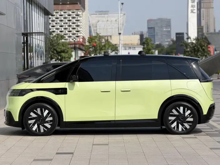ZEEKR MIX 2025 Model 102kWh Long Battery Life Pro Smart Driving Edition