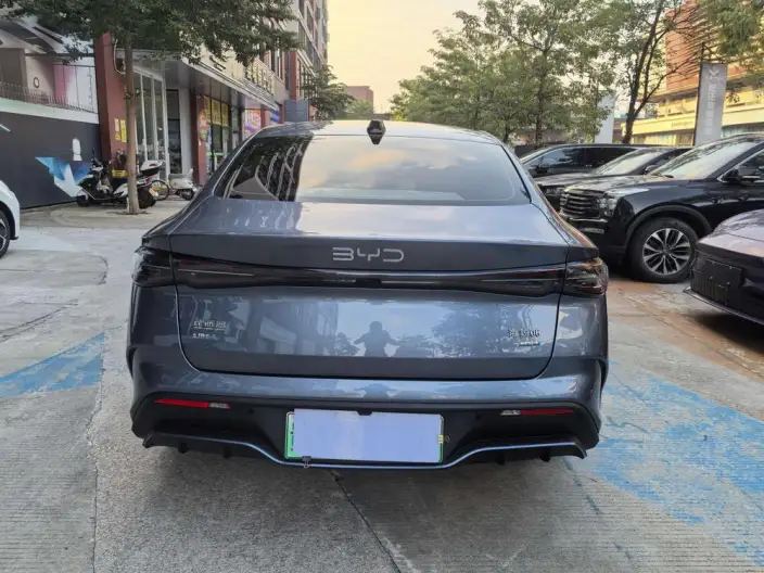 BYD Seal 06 DM 2026 Model Chao Xiang Edition DM-i 210KM Exclusive Model – фото 6