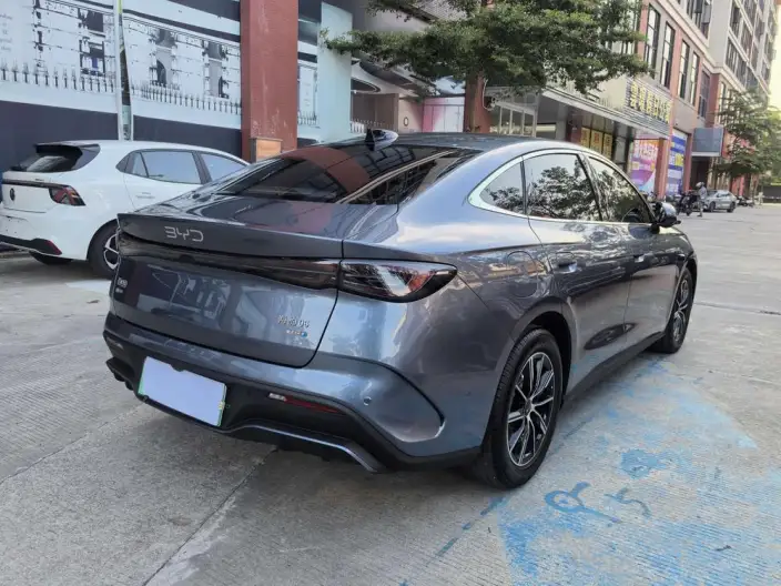 BYD Seal 06 DM 2026 Model Chao Xiang Edition DM-i 210KM Exclusive Model – фото 7