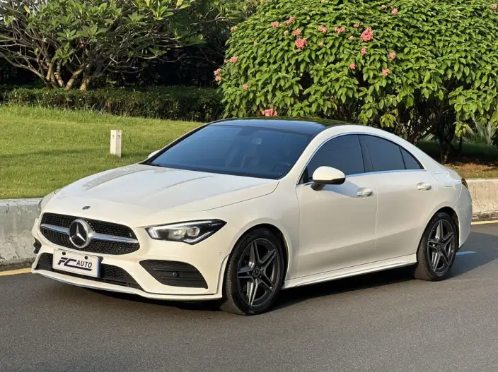 Mercedes-Benz CLA Imported 2021 Model CLA 200 Four-door Coupe