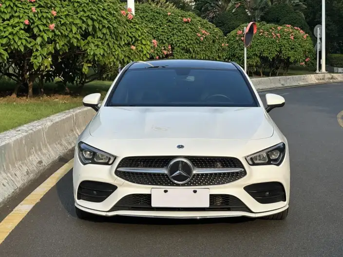 Mercedes-Benz CLA Imported 2021 Model CLA 200 Four-door Coupe
