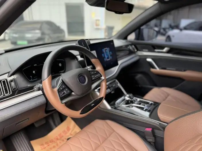BYD Tang DM 2021 Model DM-i 1.5T 112KM Noble Model – фото 9