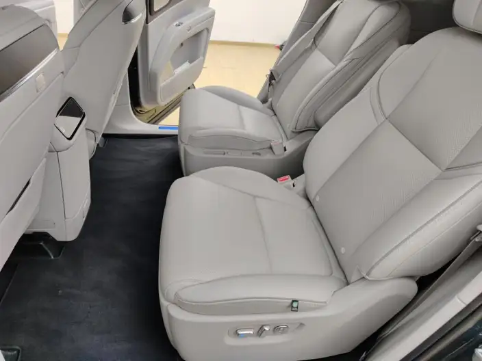 Leapmotor D19 2026 Model Extended Range 500 Zhizun Edition VI seat – фото 10