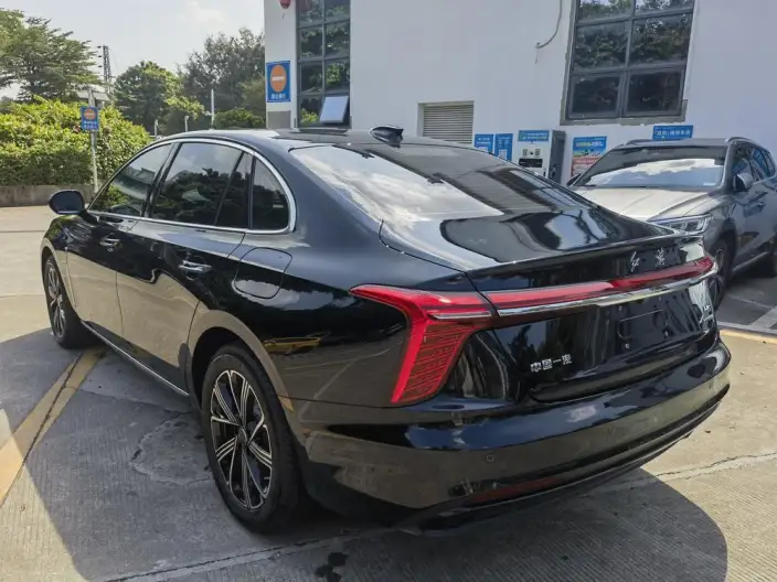 Hongqi H5 PHEV 2025 Model 170 Chao Hybrid Edition