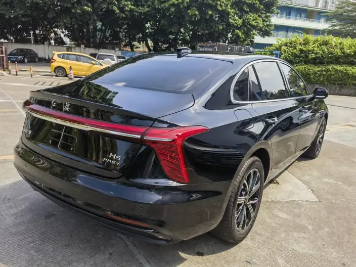 Hongqi H5 PHEV 2025 Model 170 Chao Hybrid Edition – фото 6