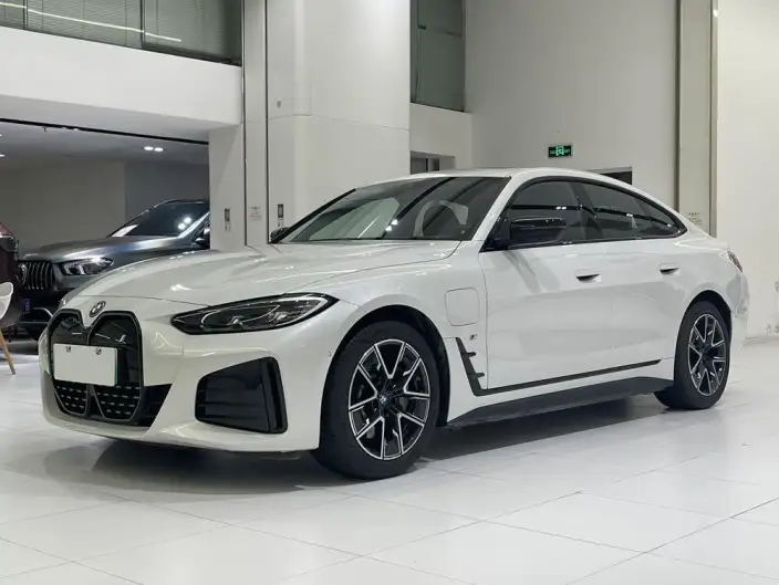 BMW i4 2022 Model eDrive40
