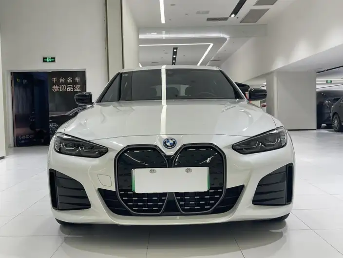 BMW i4 2022 Model eDrive40
