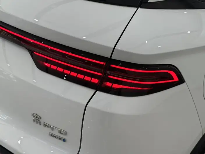 BYD Song Pro DM 2025 Model Second generation Smart Driving Edition DM-i 75KM Leading Model – фото 8