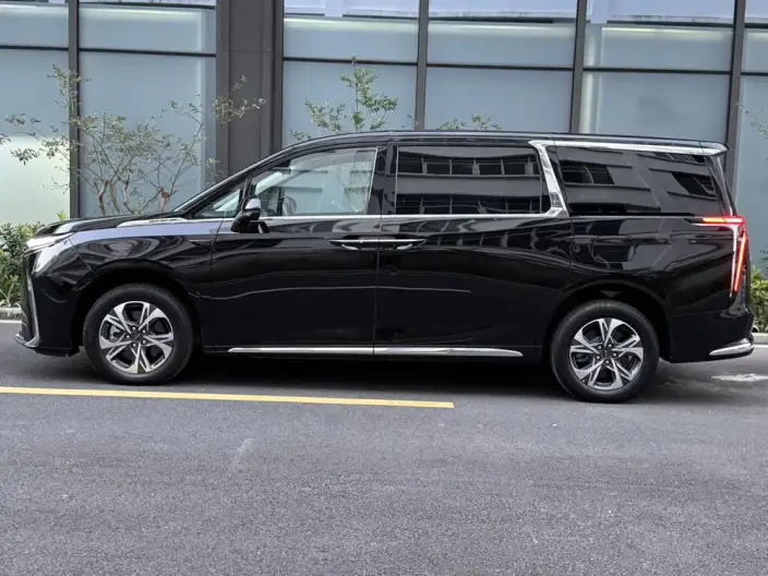 Maxus Everyone 9 Super Hybrid 2024 Model Facelift 1.5T Long Battery Life Pro Executive Edition
