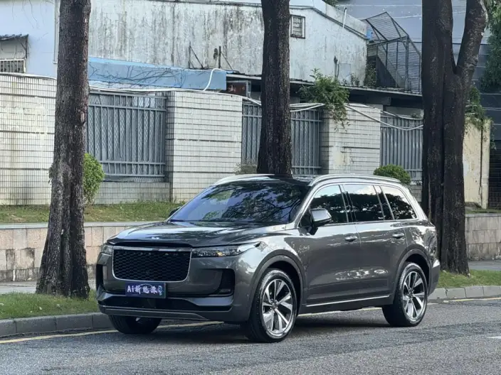Li Auto ONE 2021 Model Extended Range 6 seat Edition