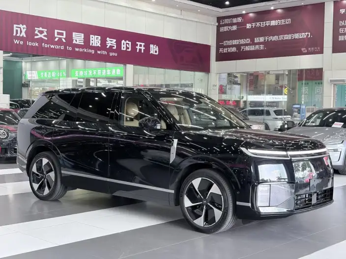 XPENG GX 2026 Model Extended Range 1585 4WD Ultra SE