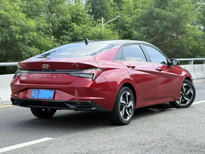 Hyundai Ioniq 2022 Model 1.5L CVT LUX Premium Edition