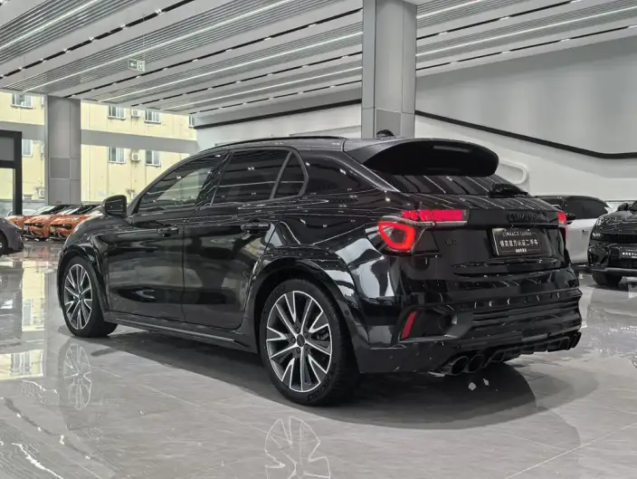Lynk & Co 02 Hatchback 2021 Model 2.0TD Hatchback Halo – фото 5